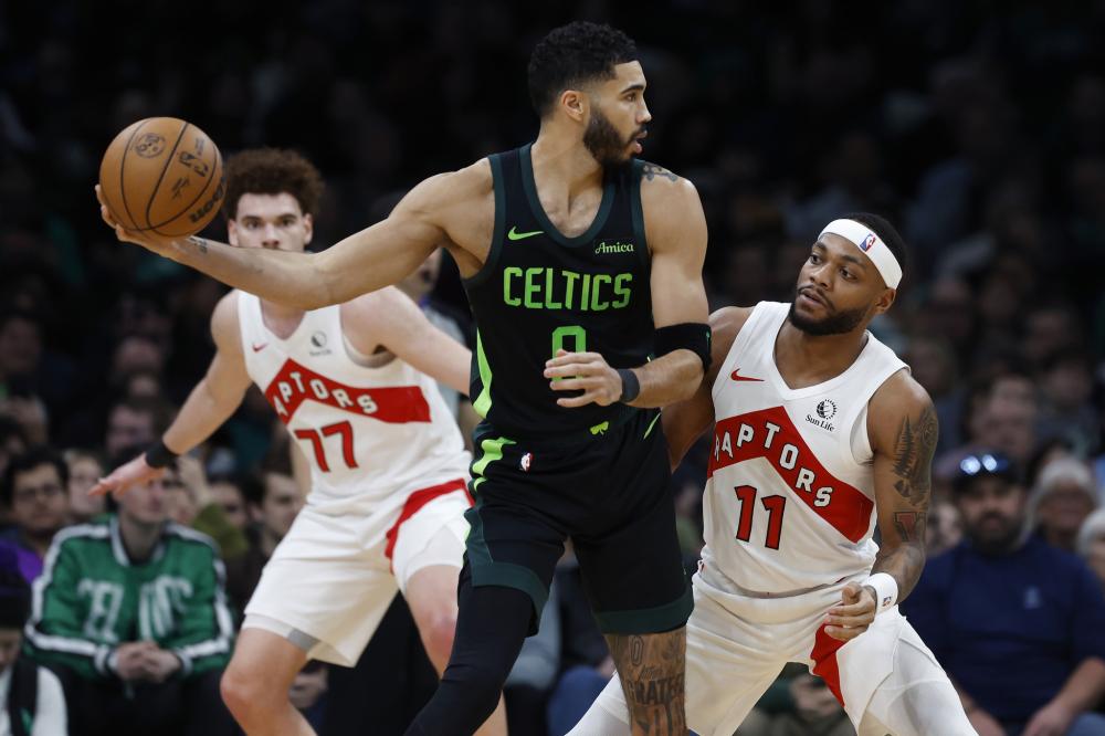 分榜上紧追 分榜上紧追