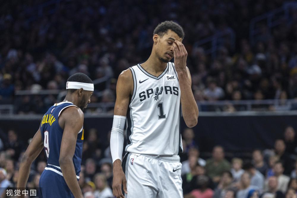 两场爆发 两场爆发