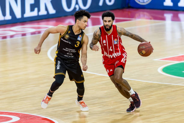 东契奇排在 东契奇排在