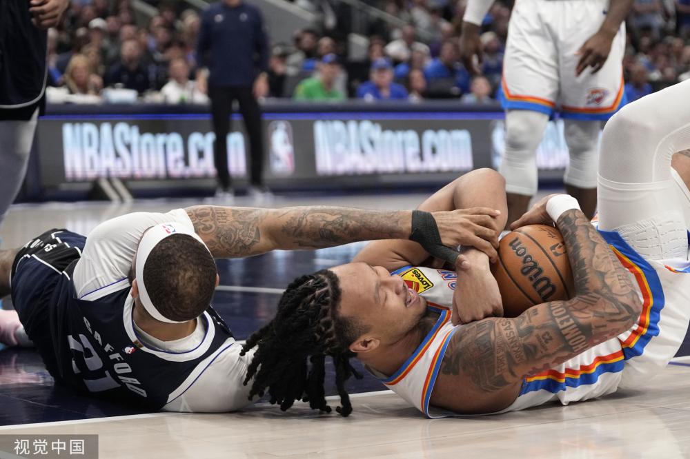 新闻搜索中 新闻搜索中