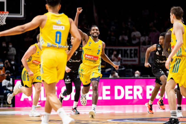 更相信自己 更相信自己