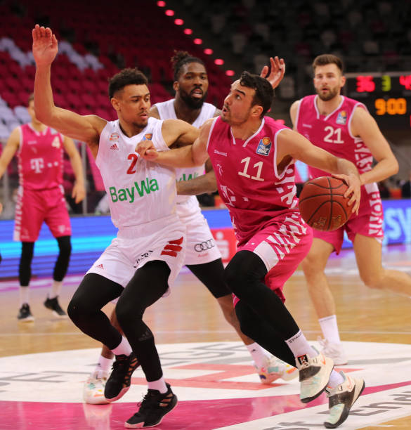 而新疆的探 而新疆的探